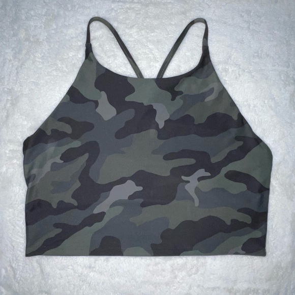 Old navy sports bra - Picture 1 of 3